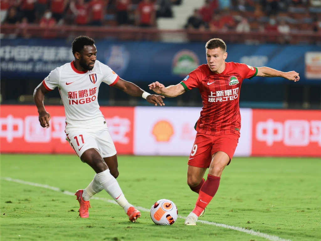 球队的长期 球队的长期